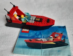 Lego Dark Shark